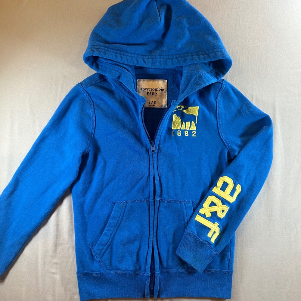Abercrombie Kids Blue Full Zip Hoodie Moose Logo A&F Sleeve Graphic Size 7/8 - Picture 1 of 9